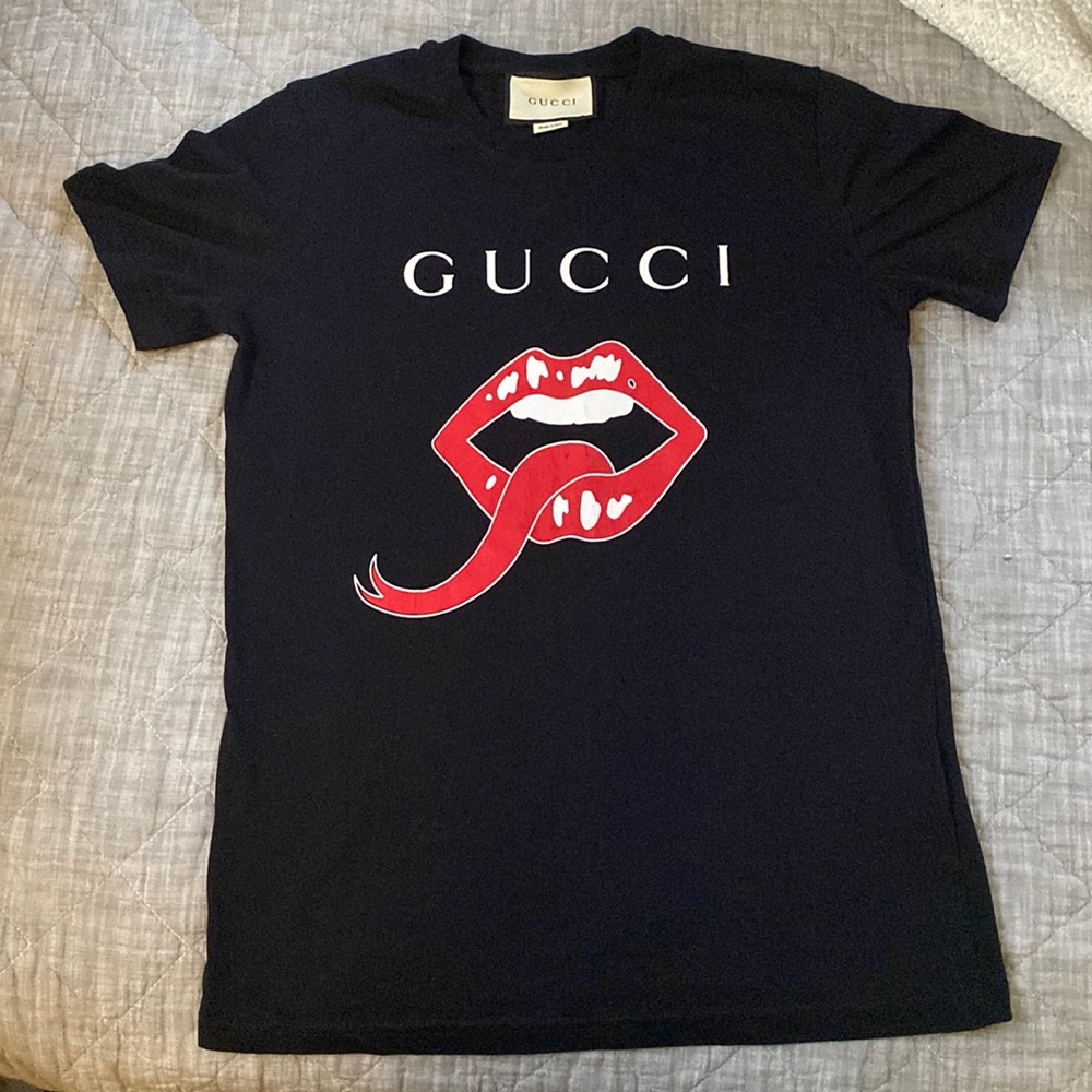 Gucci shirt